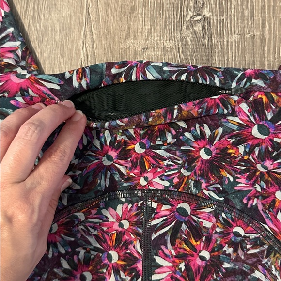 Lululemon Sz 4 Swift Speed High Rise Crop Workout Yoga Athletic Women’s Leggings - Picture 10 of 14